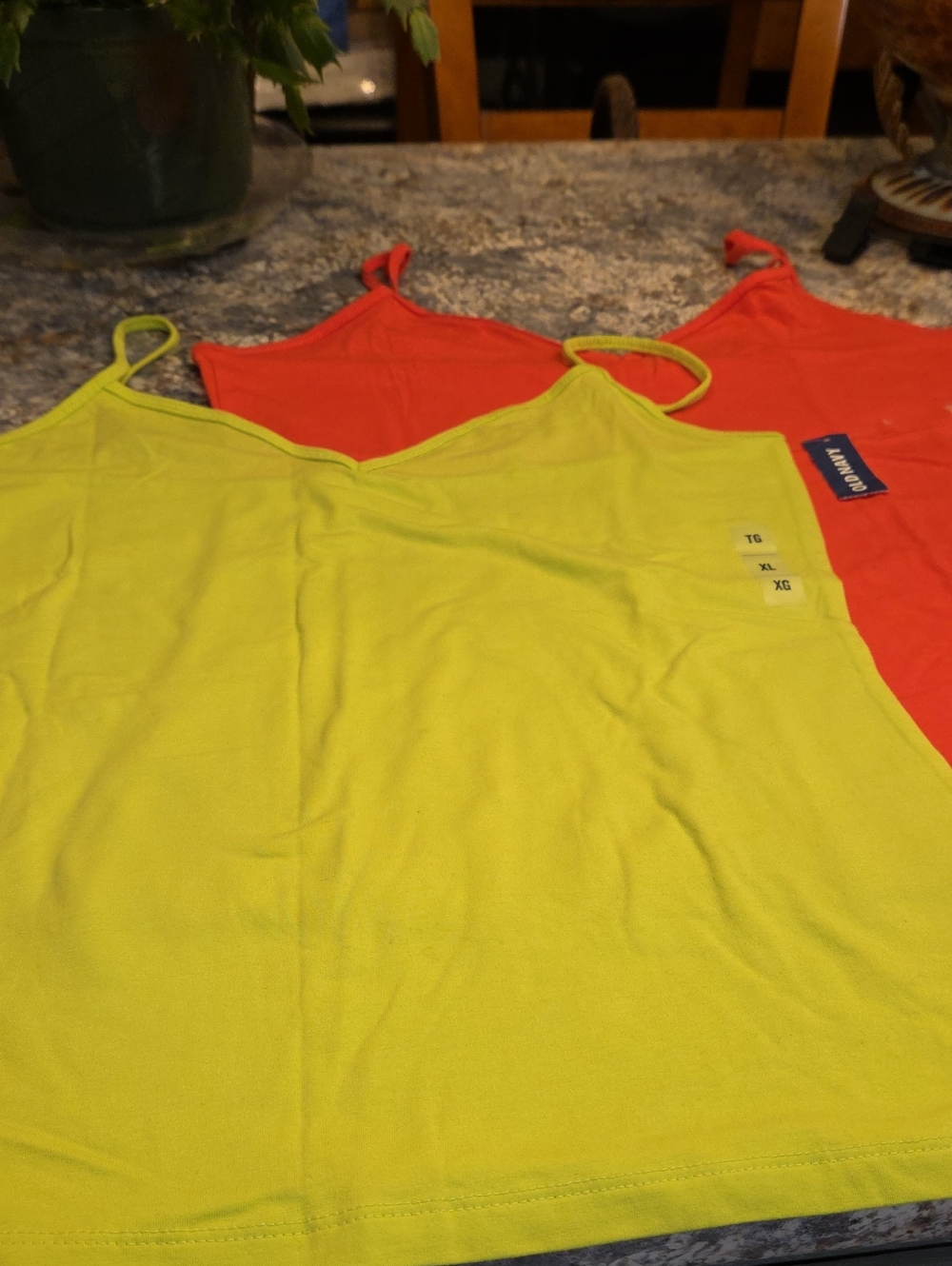 Old Navy Neon Yellow and Coral Women's Camisole Tops (2-Pack)